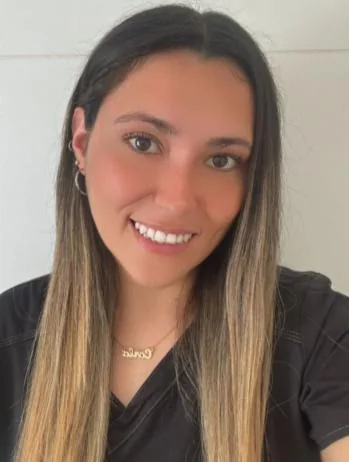 Carla Salinas — Kinesiología